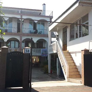 Merab House Gruzja